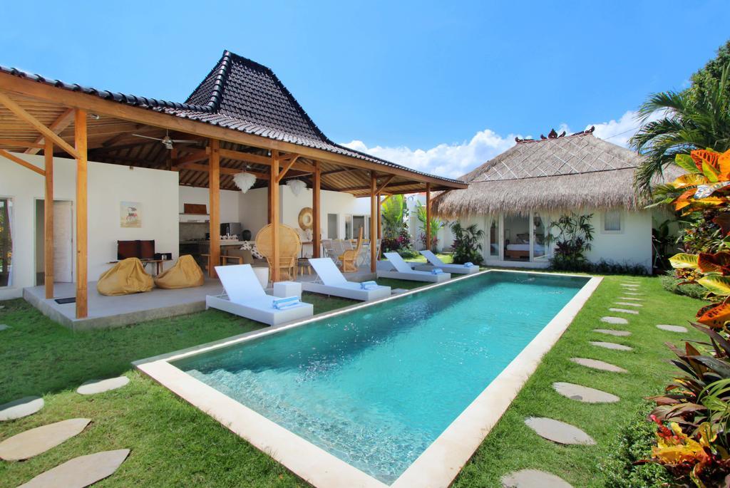 Villa Aksara By Optimum Bali Villas سمينياك المظهر الخارجي الصورة