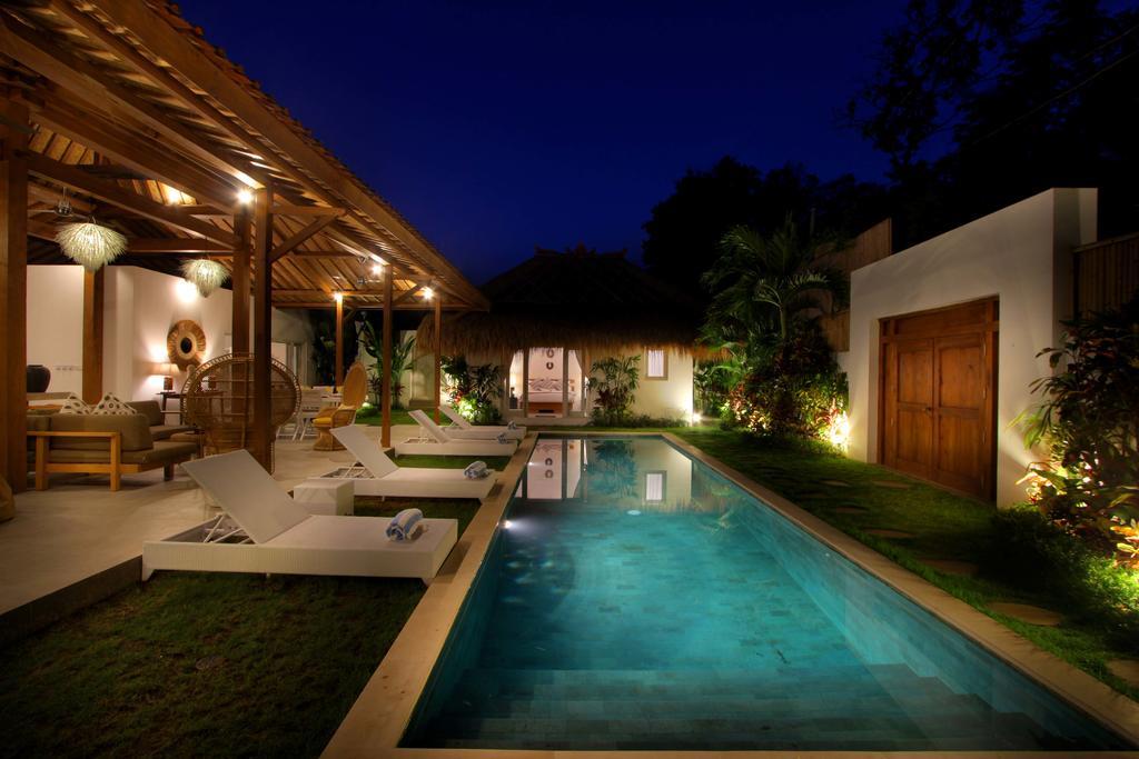 Villa Aksara By Optimum Bali Villas سمينياك المظهر الخارجي الصورة